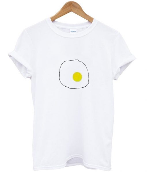 egg print t shirt