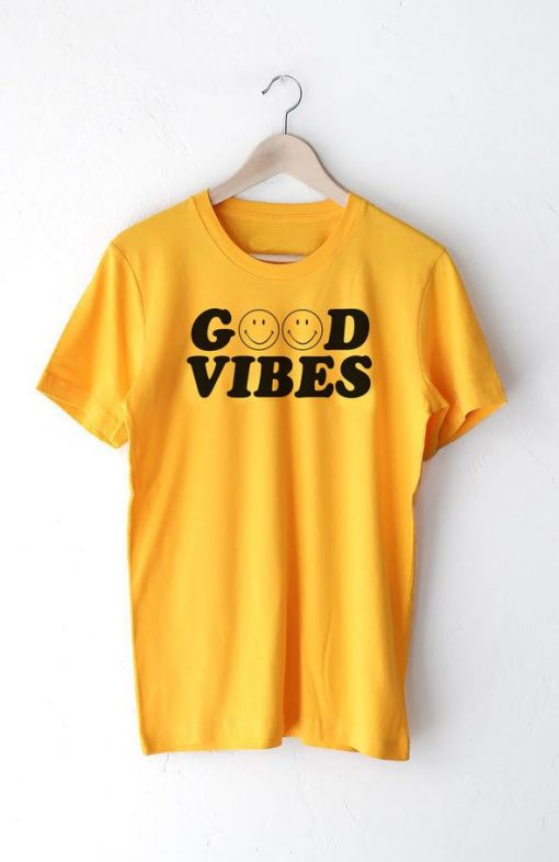 Good Vibes Smiley Tshirt