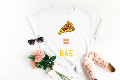 Pizza is bae Unisex t-shirt