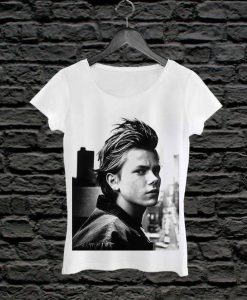 River Phoenix Woman T- Shirt