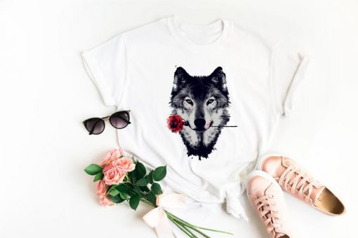 Wolf with rose unisex t-shirt