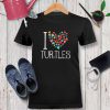 I love Turtles colorful hearts Tshirt