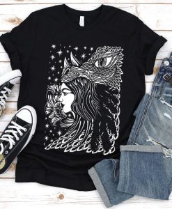 Tiamat Draconic Goddess & Symbol of the Chaos of Primordial Creation. Unisex T-Shirt