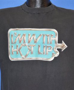 80s I'm With Hot Lips Arrow Iron On Black t-shirt