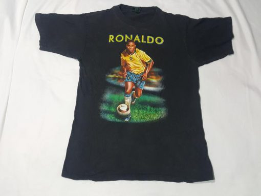 Vintage Ronaldo 90s tshirt