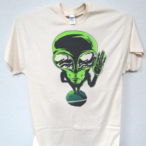 ALIEN GREETING,Vintage 70's Roswell area 51, ,Ancient Explorer,Retro Men's T-Shirt