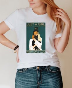 Just A Girl Who Loves Cats Awesome T-Shirt