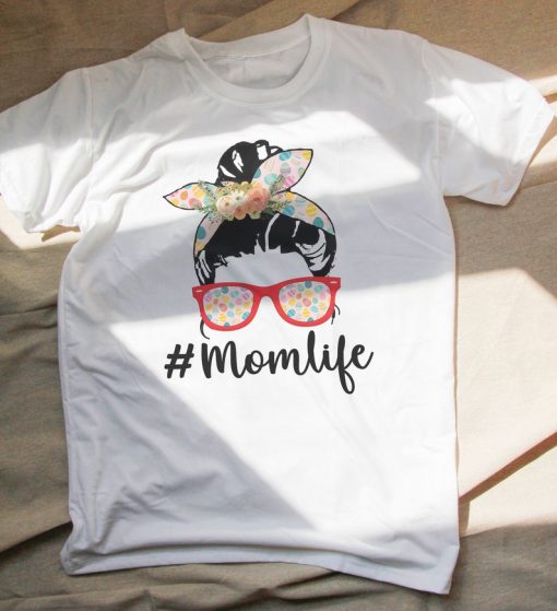 Momlife T-shirt